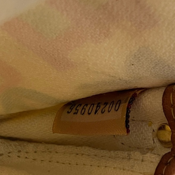 Dooney & Bourke Doodle Scribble Wristlet, Vintage - Picture 12 of 13